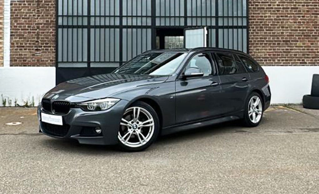BMW 320I Touring Pack Sport M