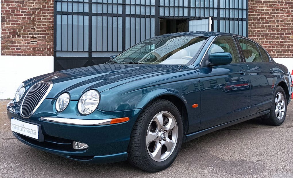 JAGUAR S-TYPE