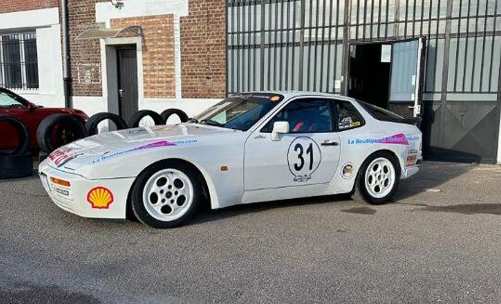 PORSCHE944 Turbo cup originale - Course époque pilotée par Michel Maisonneuve