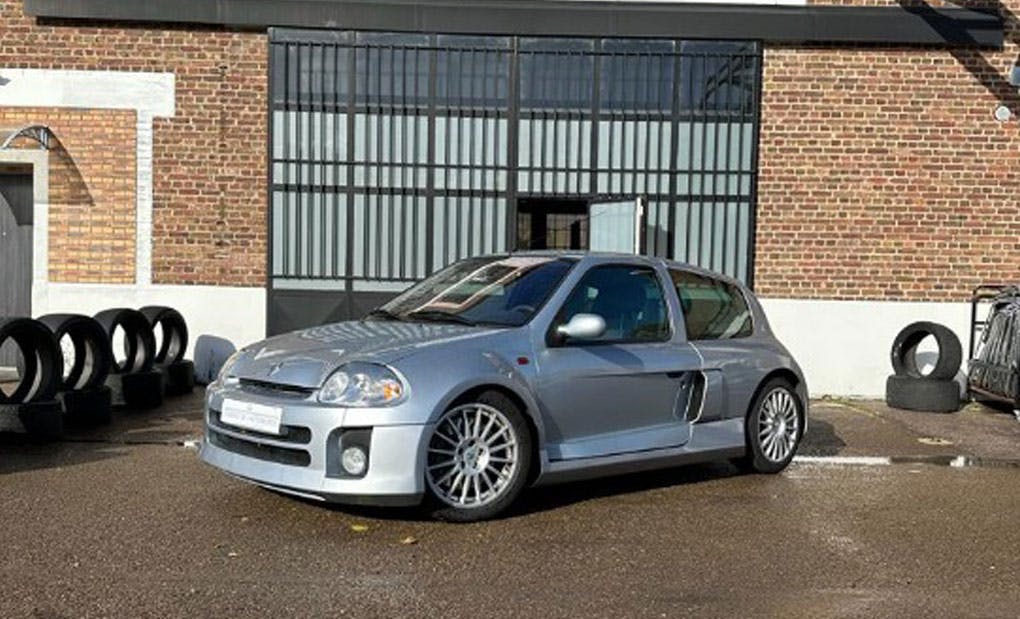RENAULT Clio V6 Phase 1 - N°564